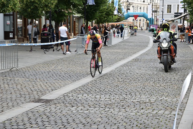 例如交易市 例如交易市